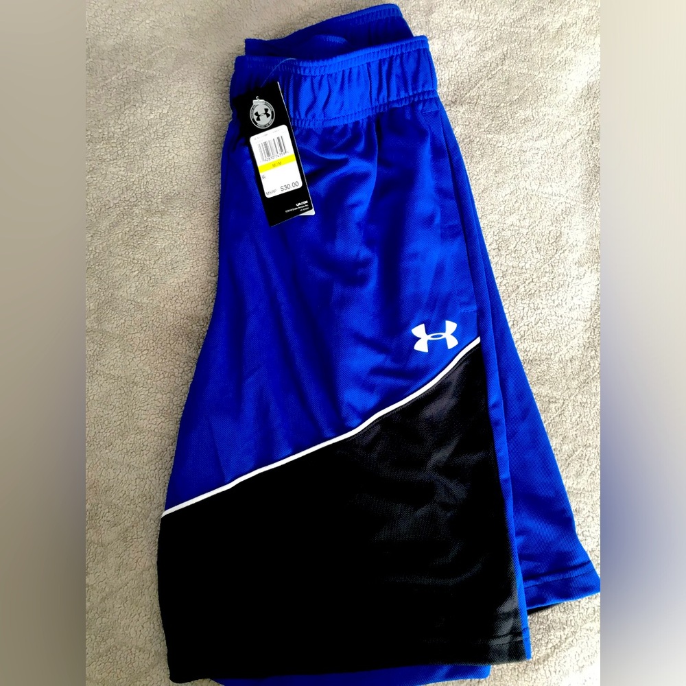 Men’s Under Armor basketball shorts
